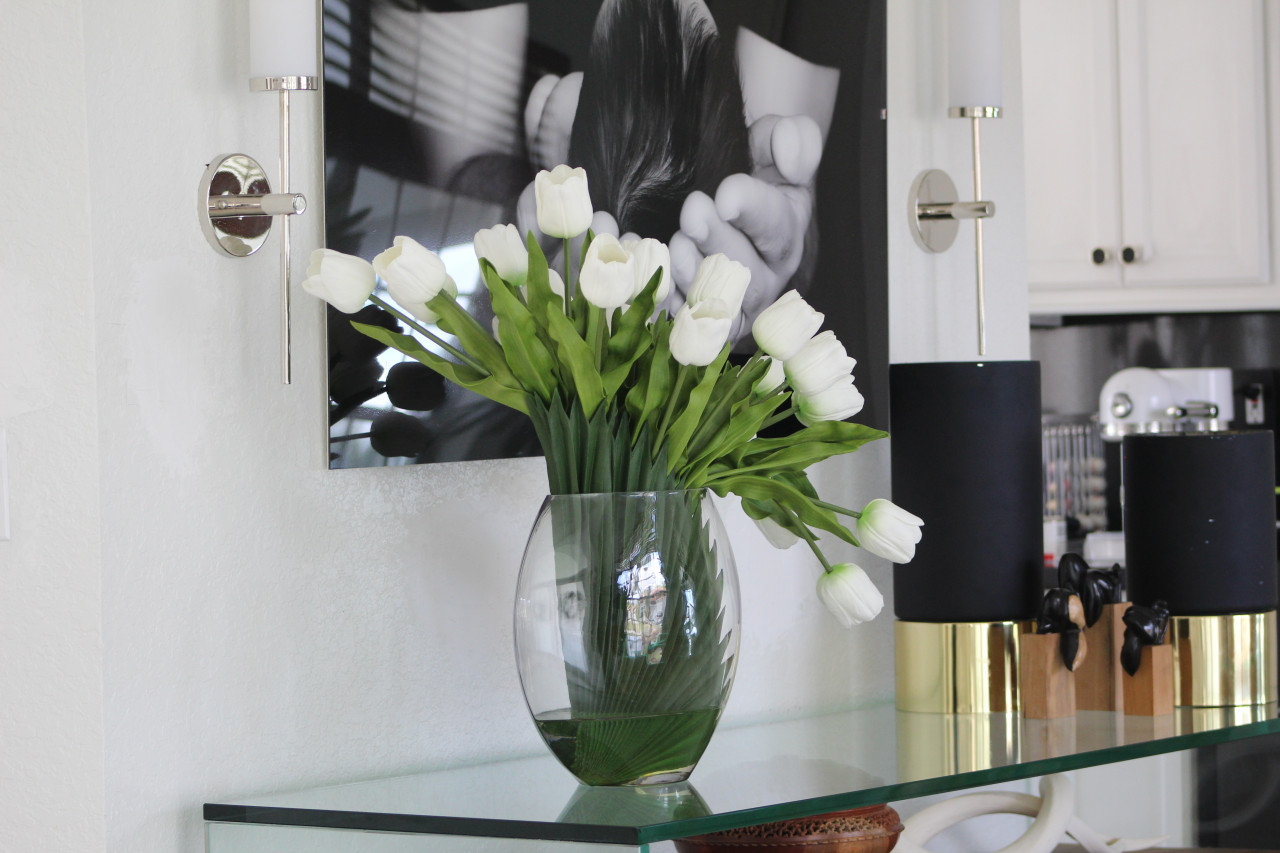 16″ Moon vase with white tulips
