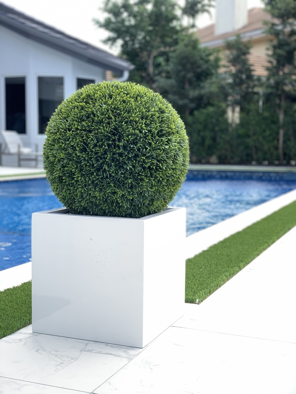 Large Block Fiberglass Planter with 20″ Topiary