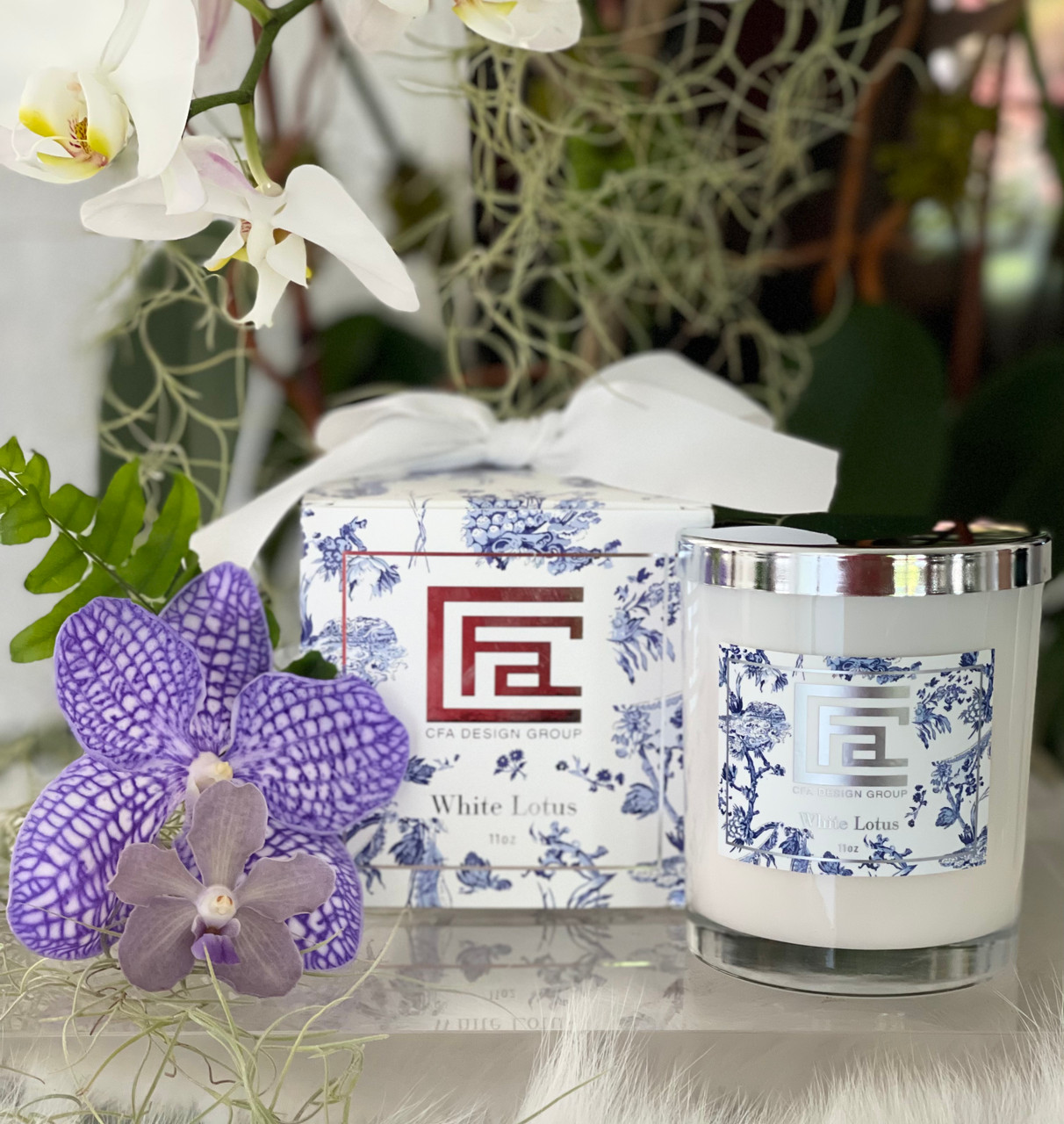 White Lotus Candle (11 oz.)