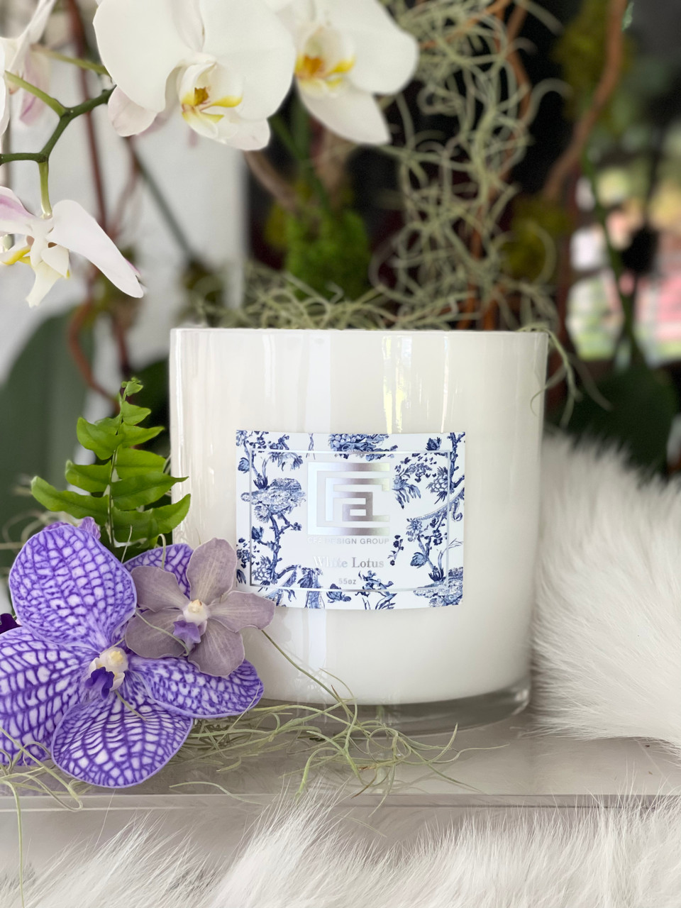 White Lotus Candle (55 oz.)